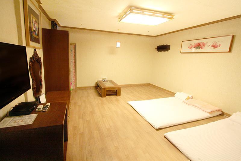 Changwon Olympic Hotel Kültér fotó